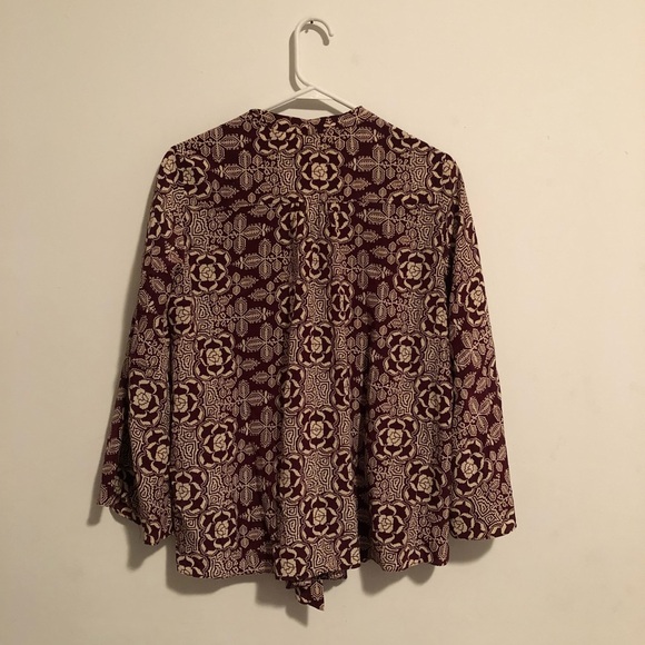 Elizabeth & James Silk Blouse - Picture 7 of 8